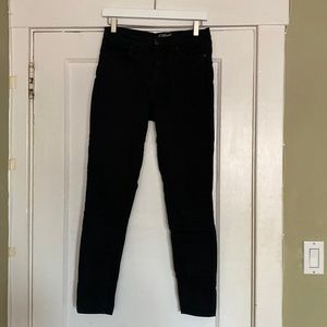 Universal Thread High-rise Skinny Black